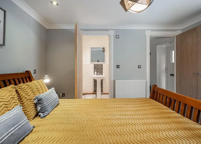 Daisy Cottage - Two Bed Country Retreat